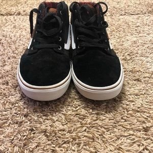 Men’s black vans